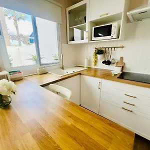 https://precioso-bungalow-residencial.in-canary-islands.com